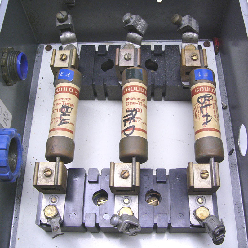 hoffman j \u0026 p box 12x10x5 w allen bradley 100a 600v x fuse block